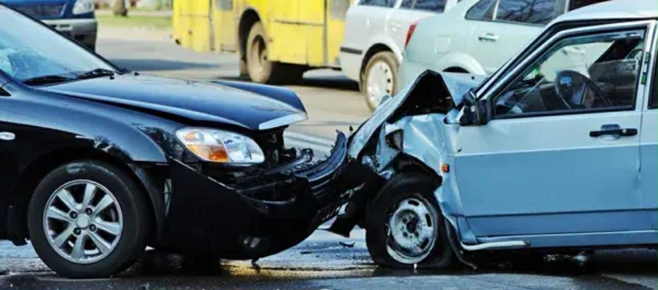 طبرقة: مواطنون يعربون عن قلقلهم من تزايد حوادث الطرقات بالطريق الوطنية رقم 7